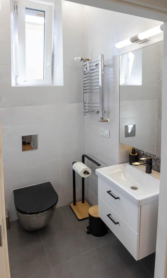 Old Cracow Apartment كراكوفيا المظهر الخارجي الصورة